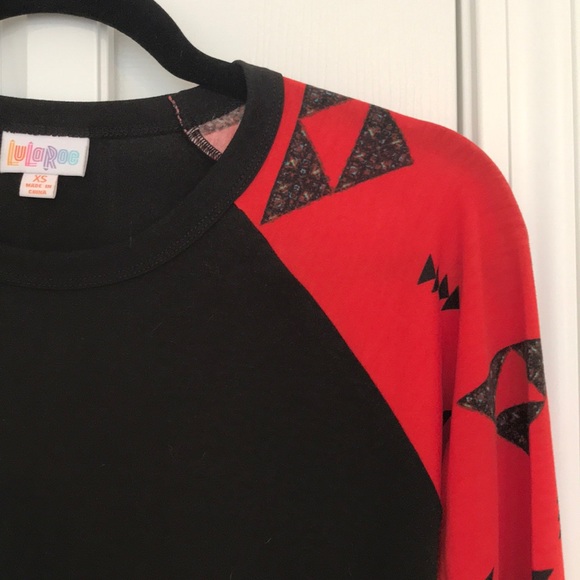 XS LuLaRoe Randy Tee - Picture 2 of 3